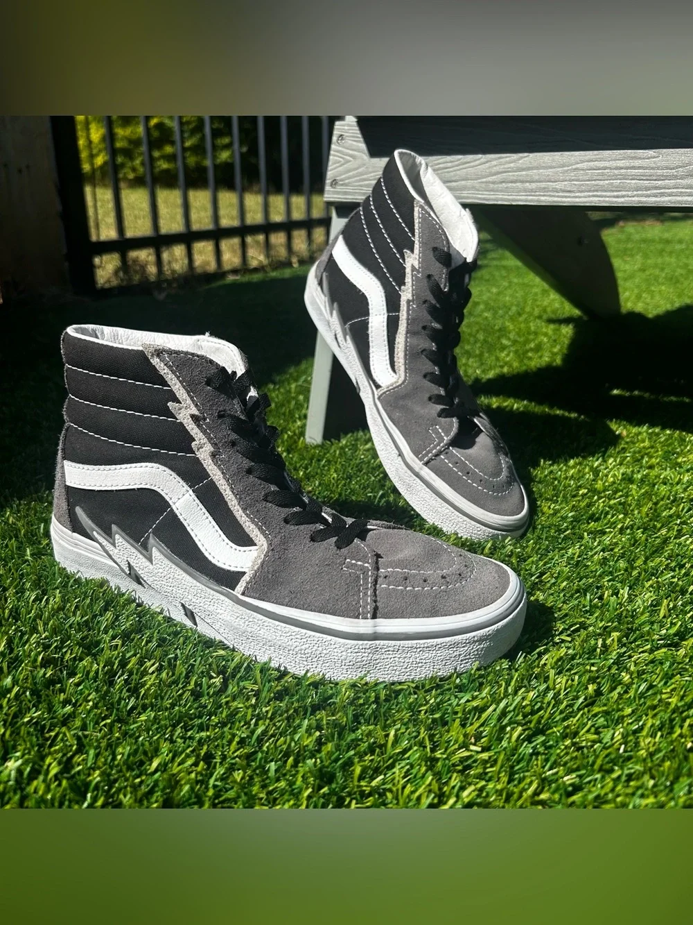 Vans SK8-Hi Bolt Pewter High Top Sneakers Men’s 8 Women’s 9.5 Black Grey Shoes
